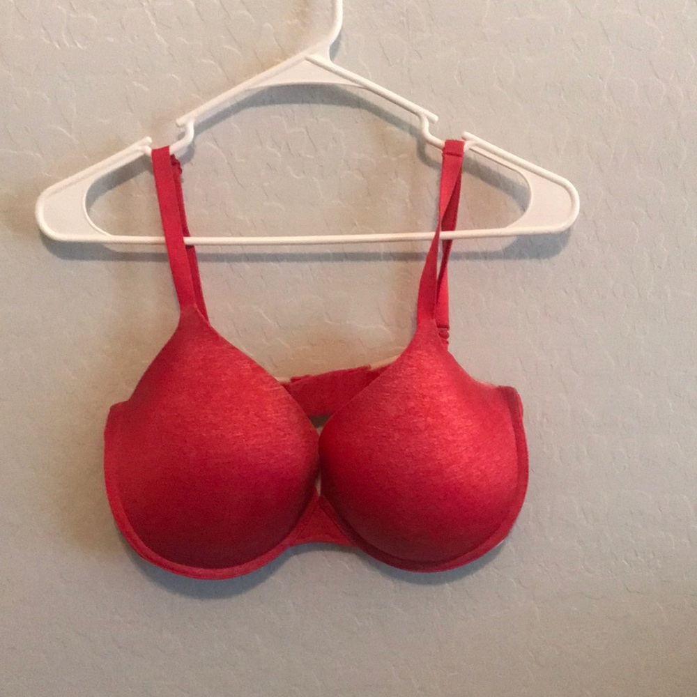 Victoria Secret 36DDD bra